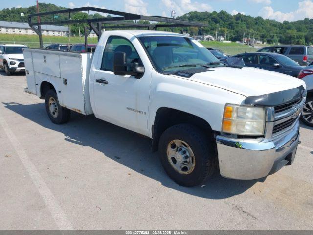  Salvage Chevrolet Silverado 2500