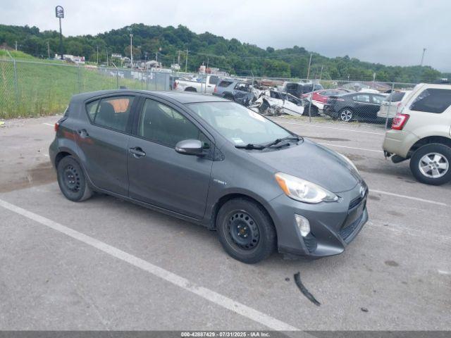  Salvage Toyota Prius c