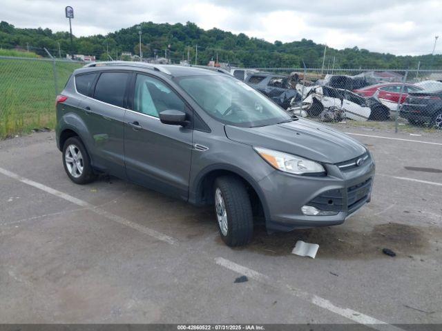  Salvage Ford Escape