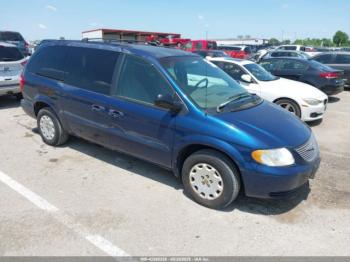 Salvage Chrysler Town & Country