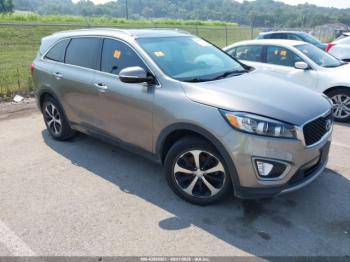  Salvage Kia Sorento