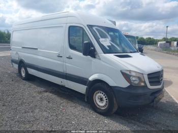  Salvage Mercedes-Benz Sprinter 2500