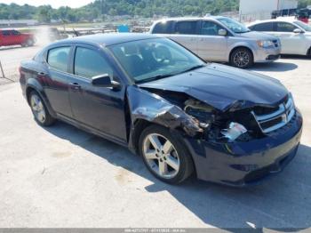  Salvage Dodge Avenger