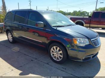  Salvage Chrysler Town & Country