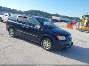  Salvage Chrysler Town & Country