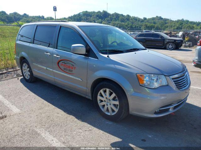  Salvage Chrysler Town & Country