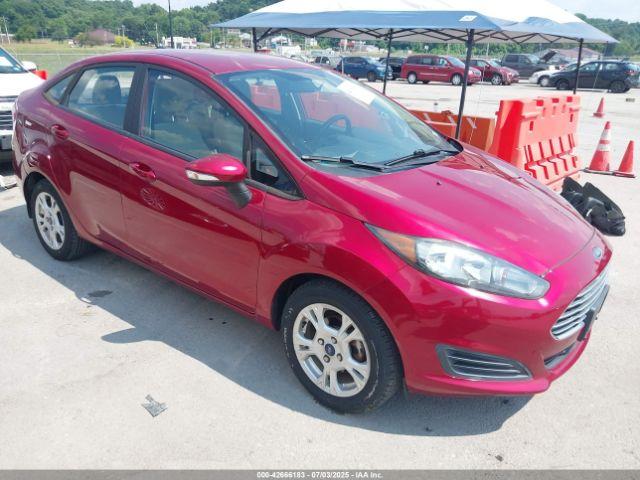  Salvage Ford Fiesta