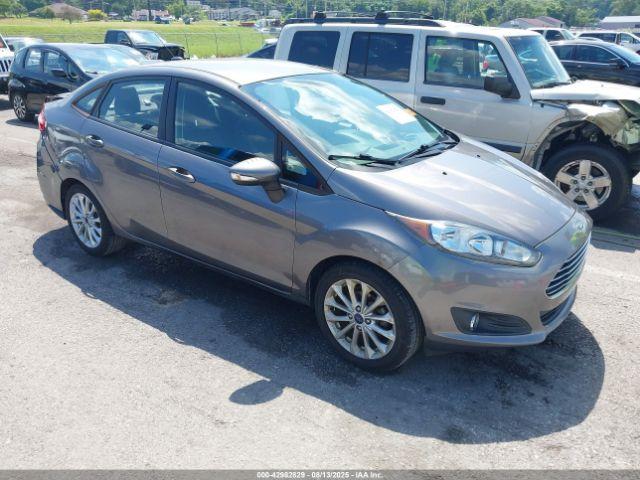  Salvage Ford Fiesta
