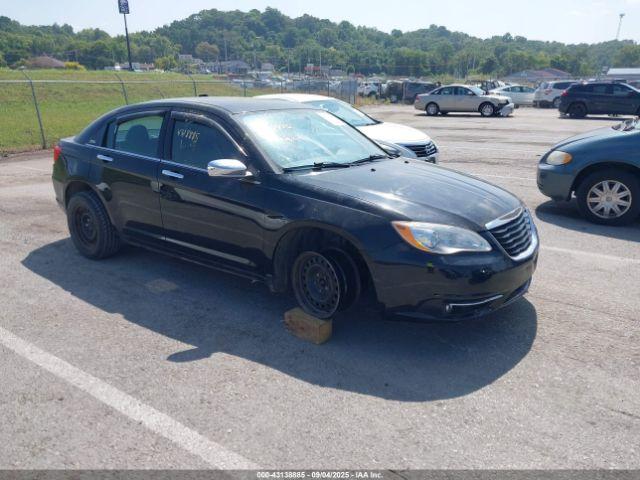  Salvage Chrysler 200