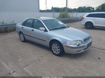  Salvage Volvo S40