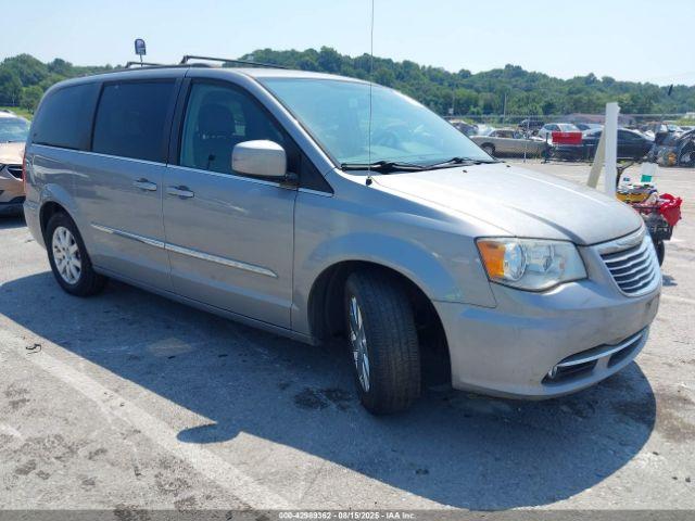  Salvage Chrysler Town & Country