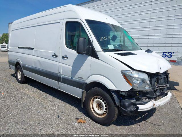  Salvage Mercedes-Benz Sprinter 2500