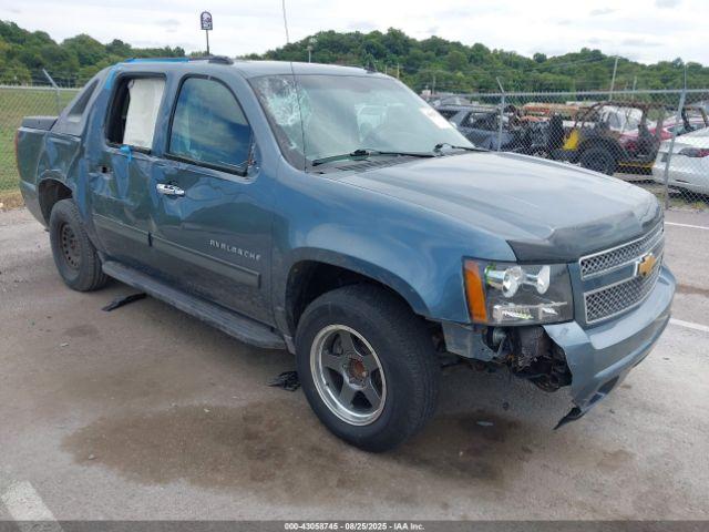  Salvage Chevrolet Avalanche 1500