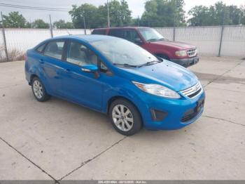  Salvage Ford Fiesta