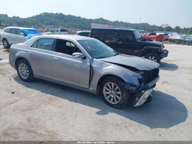  Salvage Chrysler 300