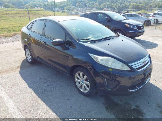  Salvage Ford Fiesta