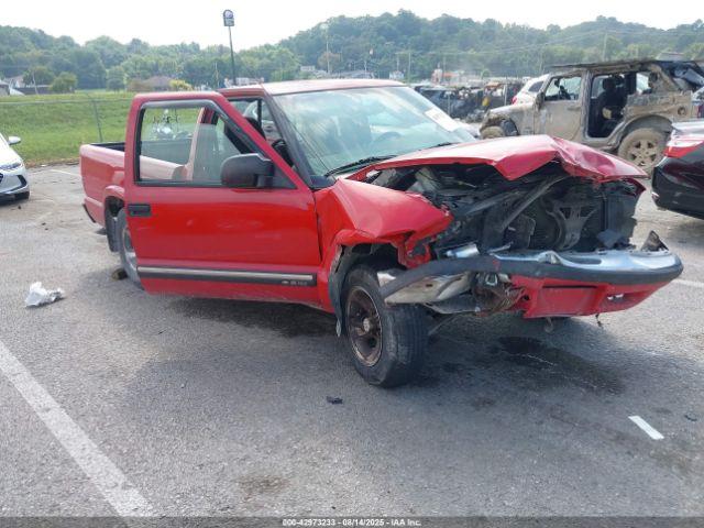  Salvage Chevrolet S-10