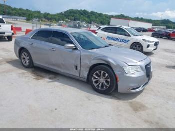  Salvage Chrysler 300