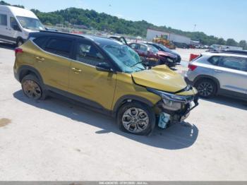  Salvage Kia Seltos