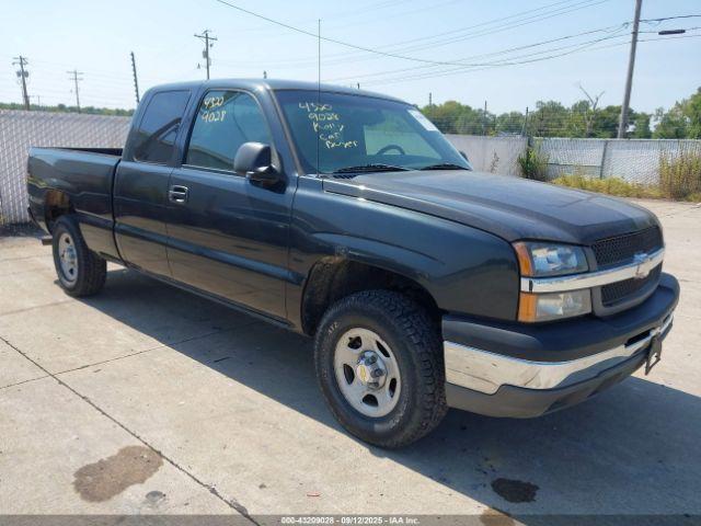  Salvage Chevrolet Silverado 1500
