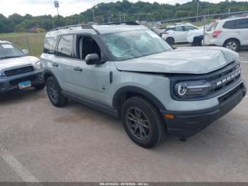  Salvage Ford Bronco