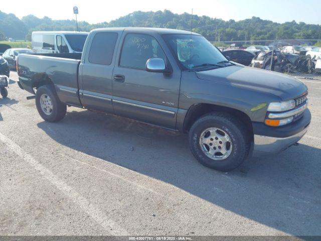  Salvage Chevrolet Silverado 1500