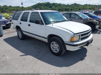  Salvage Chevrolet Blazer