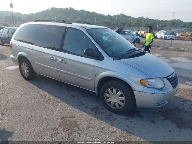  Salvage Chrysler Town & Country
