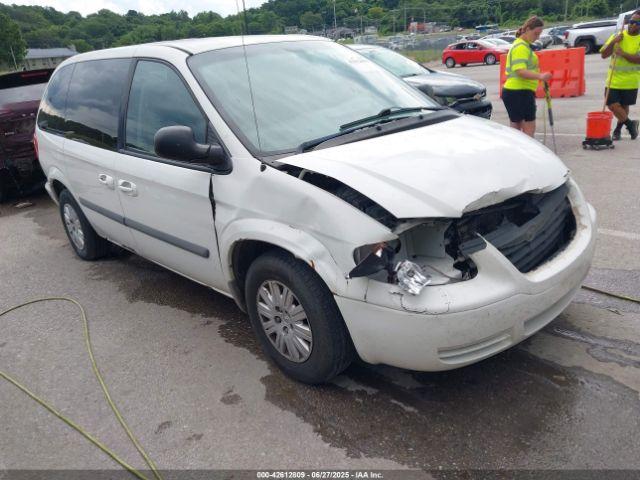  Salvage Chrysler Town & Country