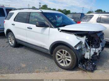  Salvage Ford Explorer