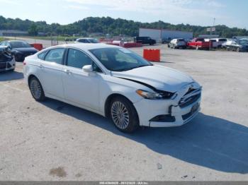  Salvage Ford Fusion
