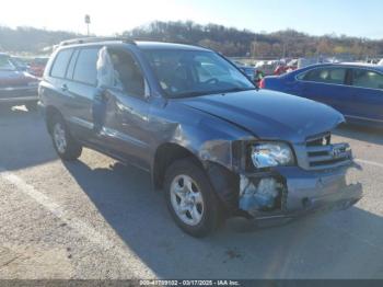 Salvage Toyota Highlander