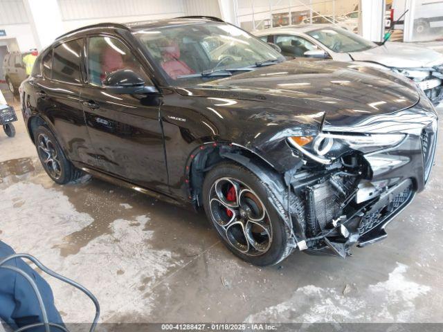  Salvage Alfa Romeo Stelvio