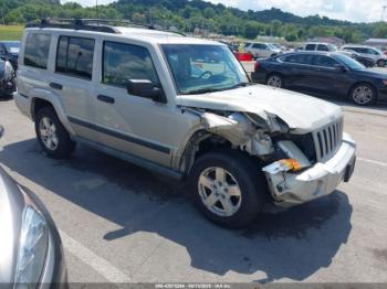  Salvage Jeep Commander