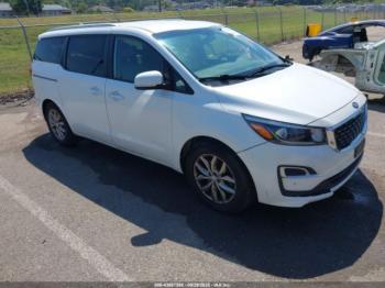  Salvage Kia Sedona