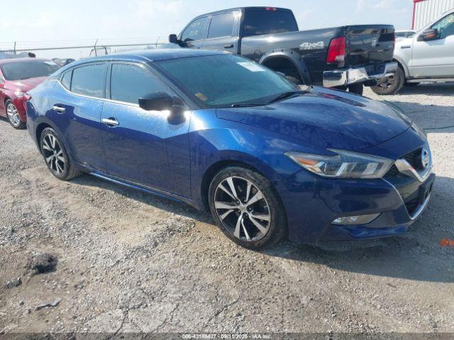  Salvage Nissan Maxima