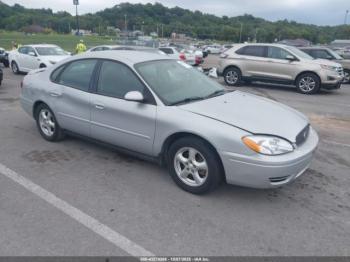  Salvage Ford Taurus