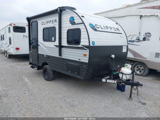  Salvage Coachmen Clipper Cad 14cr