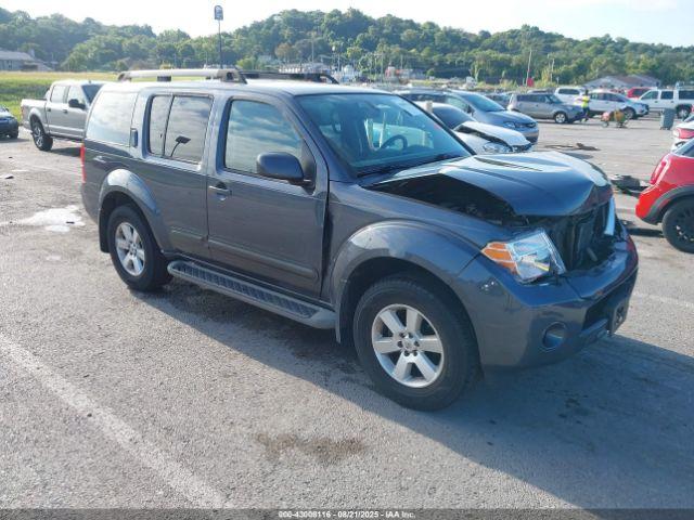  Salvage Nissan Pathfinder