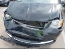 Chrysler Town & Country Touring-l Image 3