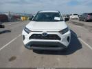 Toyota RAV4 Le Image 7