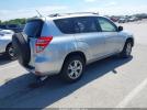 Toyota RAV4 Image 9