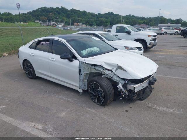  Salvage Kia K5