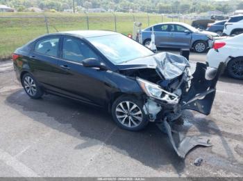 Salvage Hyundai ACCENT