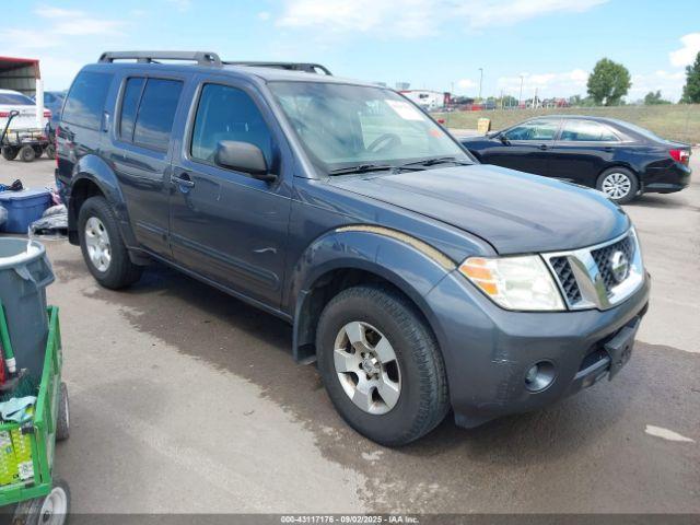  Salvage Nissan Pathfinder
