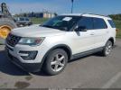 Ford Explorer Xlt Image 4