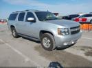Chevrolet Suburban 1500 Ls Image 1