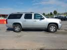 Chevrolet Suburban 1500 Ls Image 9