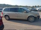 Chrysler Town & Country Touring Image 15