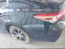 Toyota Camry Se Image 8